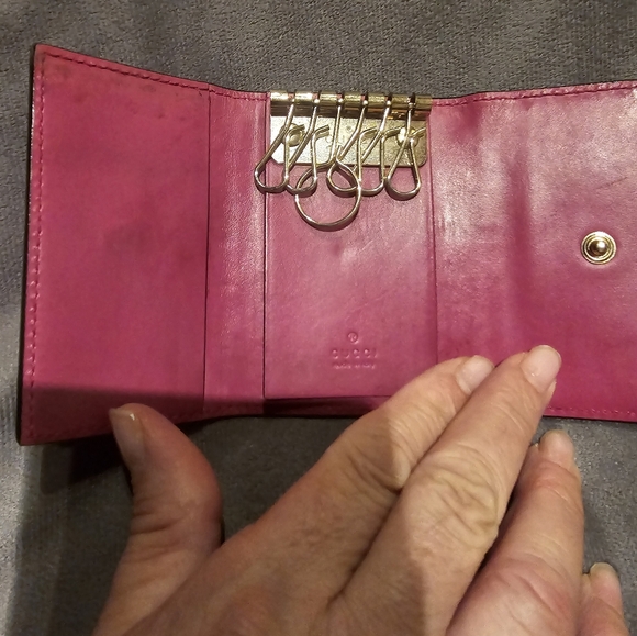 Gucci key case - Picture 3 of 7